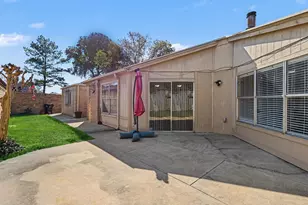 2450 Blackridge Rd, Houston, TX 77067 - Photo 18