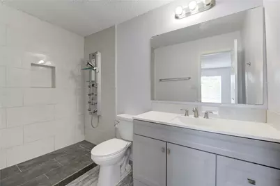 2420 Miramar Court #2420, Seabrook, TX 77586 - Photo 26