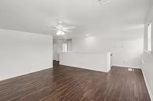 29622 S Legends Bend Ln, Spring, TX 77386 - Photo 16