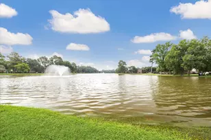 13815 Pepperstone Ln, Houston, TX 77044 - Photo 32