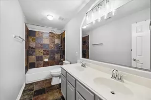 13815 Pepperstone Ln, Houston, TX 77044 - Photo 20