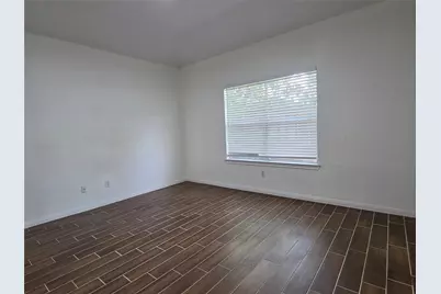 7002 Plaza Del Sol Drive #D, Houston, TX 77083 - Photo 6