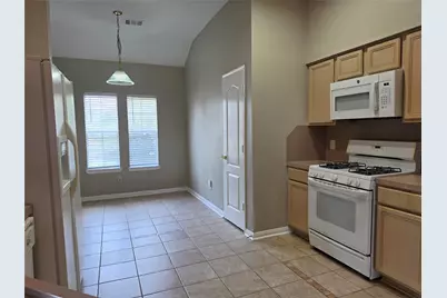 7002 Plaza Del Sol Drive #D, Houston, TX 77083 - Photo 4