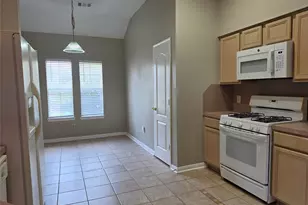 7002 Plaza Del Sol Dr, Houston, TX 77083 - Photo 4