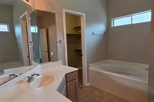 7002 Plaza Del Sol Dr, Houston, TX 77083 - Photo 20