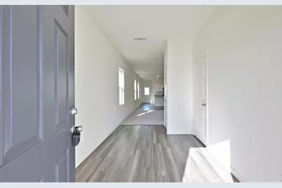 524 Halifax Court, Conroe, TX 77316 - Photo 4