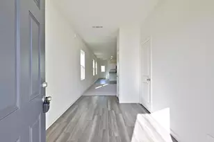 524 Halifax Ct, Conroe, TX 77316 - Photo 4