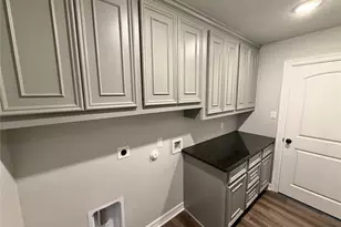 1035 S Anderson St, Angleton, TX 77515 - Photo 20