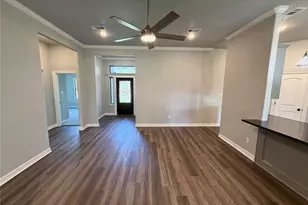 1035 S Anderson St, Angleton, TX 77515 - Photo 6