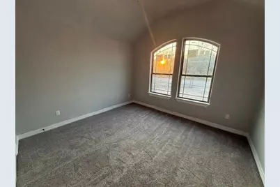 1035 S Anderson Street, Angleton, TX 77515 - Photo 4