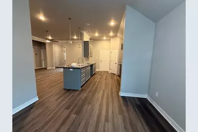 1035 S Anderson Street, Angleton, TX 77515 - Photo 2