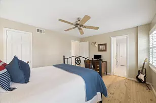 611 Durley Dr, Houston, TX 77079 - Photo 30