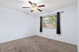 416 E Myrtle St, Angleton, TX 77515 - Photo 18
