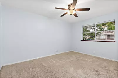416 E Myrtle Street, Angleton, TX 77515 - Photo 6