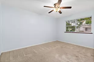 416 E Myrtle St, Angleton, TX 77515 - Photo 6