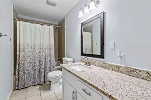 416 E Myrtle St, Angleton, TX 77515 - Photo 20