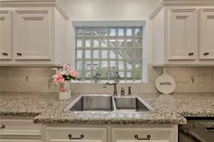 5510 Court of York, Houston, TX 77069 - Photo 12