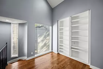 86 Sugarberry Circle, Houston, TX 77024 - Photo 28