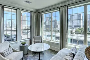 2111 Austin St, Houston, TX 77002 - Photo 2