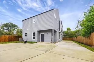 3402 Nathaniel Brown St, Houston, TX 77021 - Photo 10