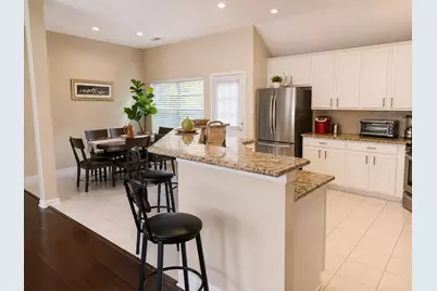 15 Bayou Springs Court, The Woodlands, TX 77382 - Photo 12