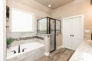 232 Hickory St, Village Mills, TX 77663 - Photo 18