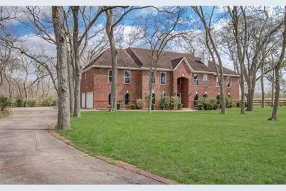 8659 Halls Retreat Court, Missouri City, TX 77459 - Photo 2