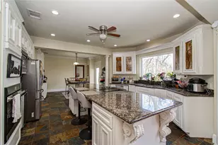 8659 Hall's Retreat Ct, Missouri City, TX 77459 - Photo 24