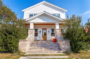 709 E 13th St, Houston, TX 77008 - Photo 2