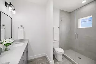 8449 Furray Rd, Houston, TX 77028 - Photo 16