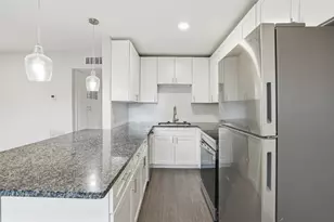 201 S Kansas Ave, League City, TX 77573 - Photo 1