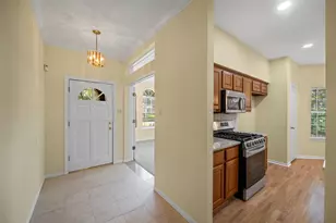 16014 Royal Garden Dr, Houston, TX 77095 - Photo 6