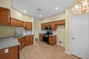 16014 Royal Garden Dr, Houston, TX 77095 - Photo 10