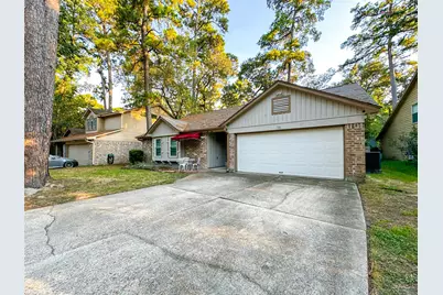 33 N Rain Forest Court, The Woodlands, TX 77380 - Photo 2