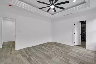 805 Lewis St, Clute, TX 77531 - Photo 18