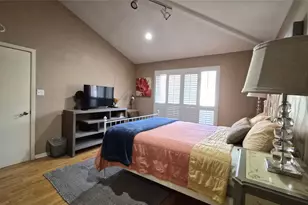 2118 Oakdale St, Houston, TX 77004 - Photo 6