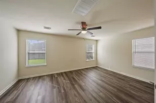 4710 Woodsend Ln, Kingwood, TX 77345 - Photo 16