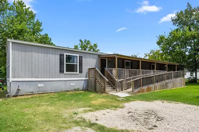 130 Foster Street, Baytown, TX 77520 - Photo 6