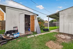 3501 Riverside Dr, Pearland, TX 77581 - Photo 26