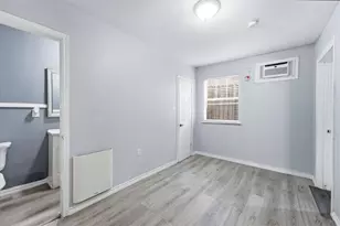 14 Norwood St, Houston, TX 77011 - Photo 16