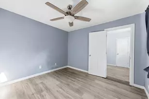 14 Norwood St, Houston, TX 77011 - Photo 18