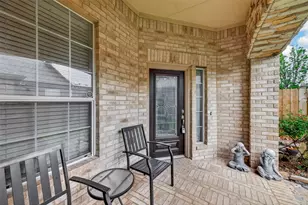 13719 Saxony Dr, Sugar Land, TX 77498 - Photo 40