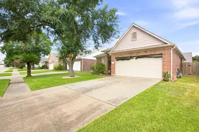 2910 Greenvalley Trail Drive, Katy, TX 77449 - Photo 2