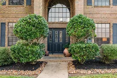 102 Silver Lace Street, Lake Jackson, TX 77566 - Photo 10