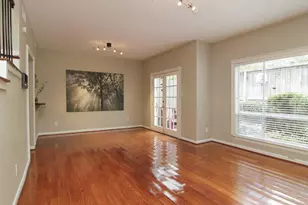 1300 Augusta Dr, Houston, TX 77057 - Photo 4