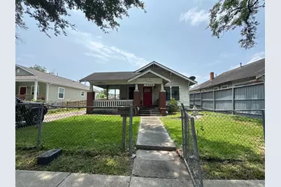 4706 Woodside Street, Houston, TX 77023 - Photo 1