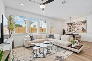 7609 Inwood Hls Ln, Houston, TX 77088 - Photo 6