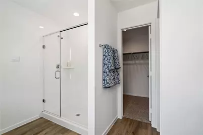 7609 Inwood Hills Lane, Houston, TX 77088 - Photo 22