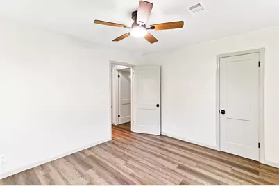 1108 Nottingham Drive, Angleton, TX 77515 - Photo 16