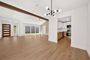 3615 Echo Grove Ln, Houston, TX 77043 - Photo 8